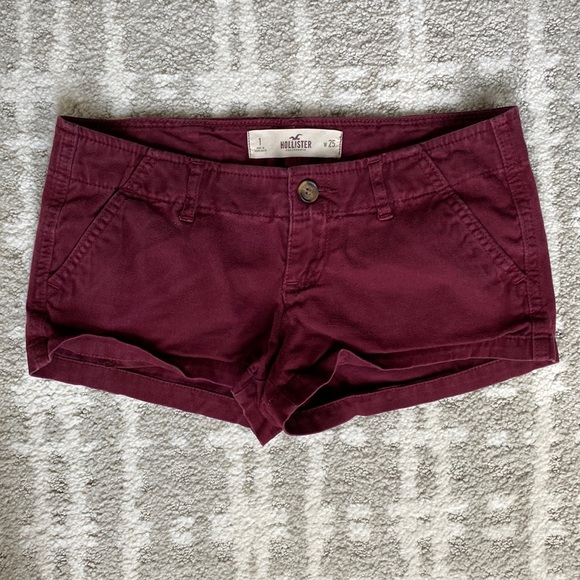 •Hollister• (2) Low-Rise Cargo Short Shorts - Picture 4 of 16